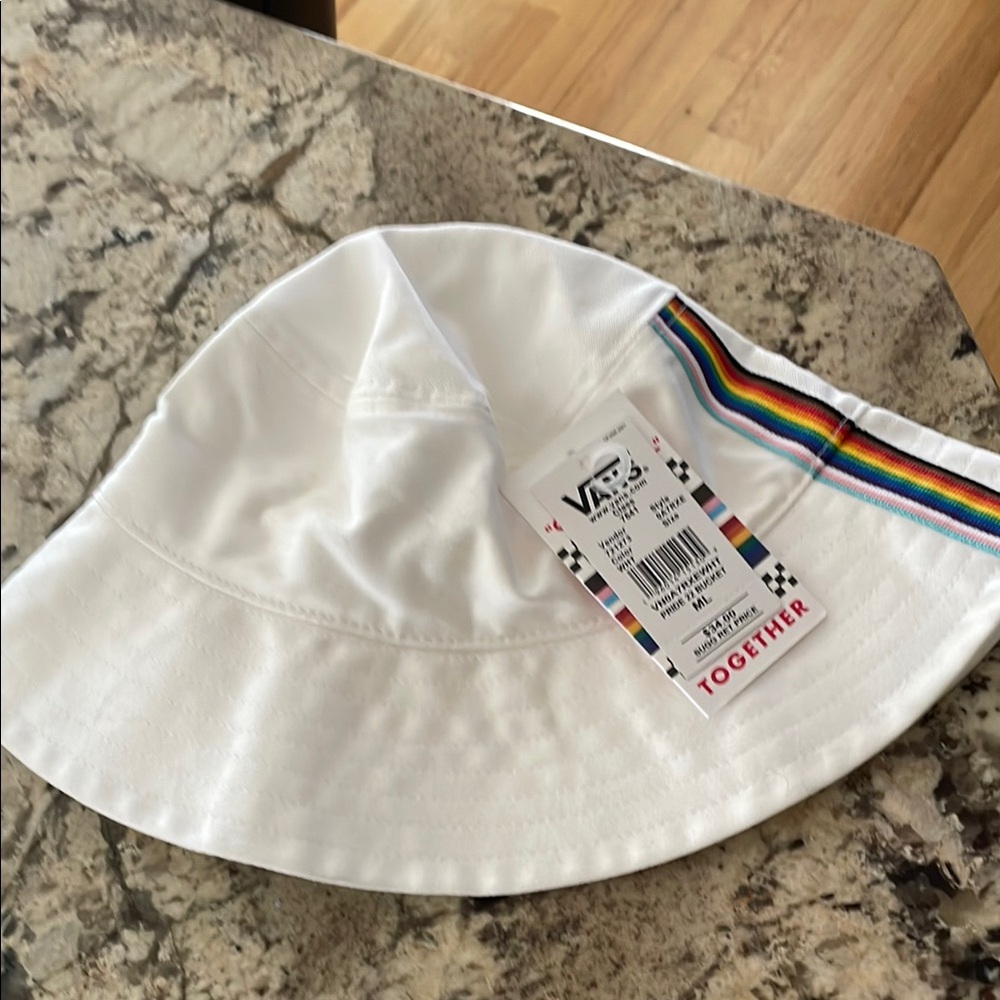 NWT Vans Unisex Pride 22 White Bucket Hat